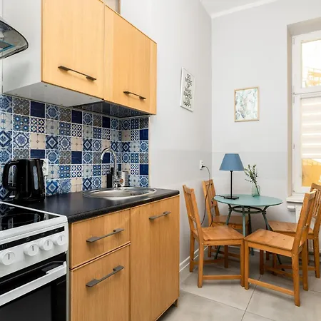 Main Square Homely Apartman *